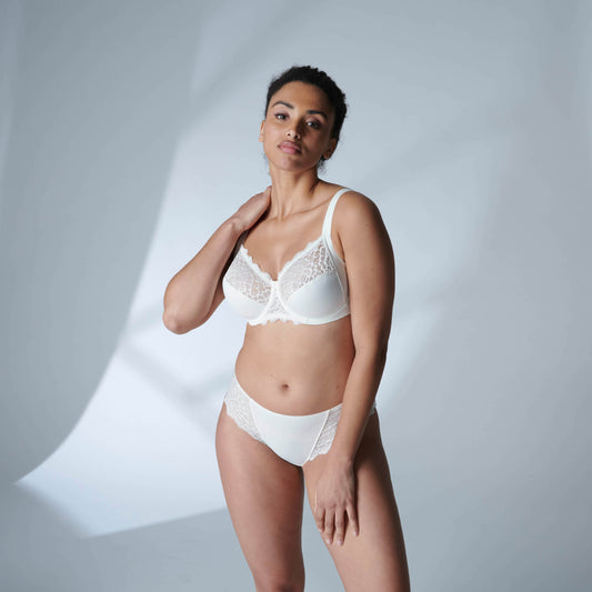 Sujetador gran capacidad con aro y sin copa CARESSE de Simone Pérèle 12A320