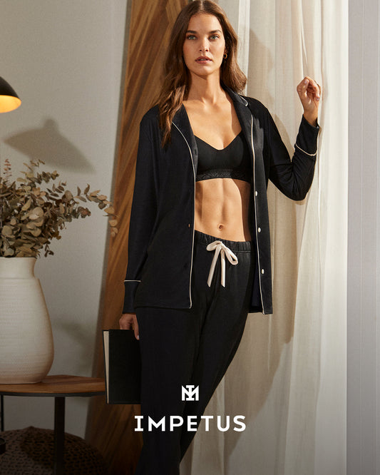 Pijama largo de mujer abierto en modal de IMPETUS IM8587O0200