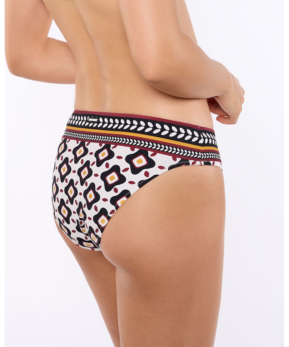 Braga de bikini media 1772260 Sibila de Red Point