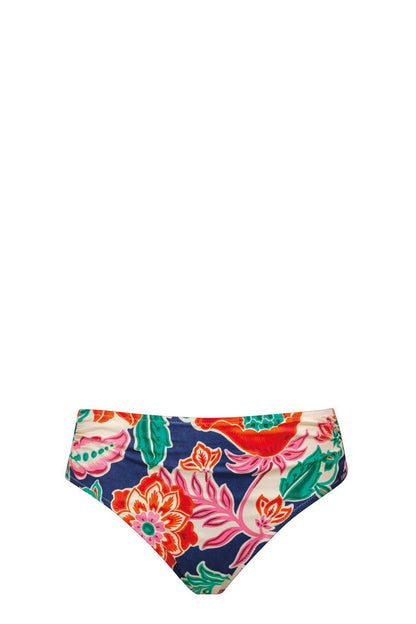 Braga de altura media de Lidea 736_784_608