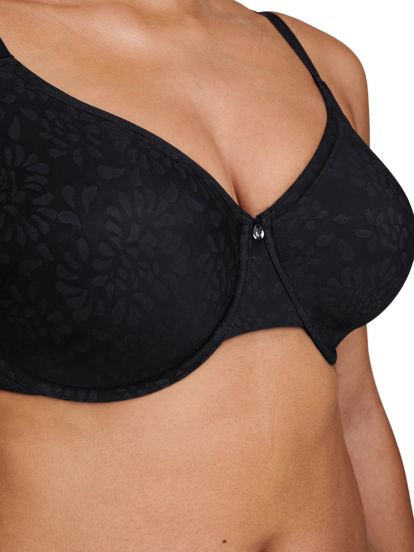 Sujetador reductor con copa ajustada Comfort Chic de Chantelle C18J20