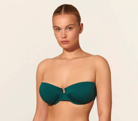 Sujetador de bikini reductor con aro, sin copa y sin tirantes Malena 2618T37D de Basmar