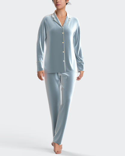 Pijama largo de mujer abierto en terciopelo de IMPETUS IM8587N9800