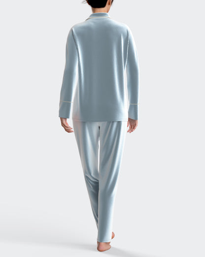 Pijama largo de mujer abierto en terciopelo de IMPETUS IM8587N9800