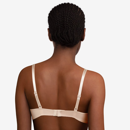 Sujetador MULTIPOSICIÓN cubriente con copa MISS JOY de Passionata