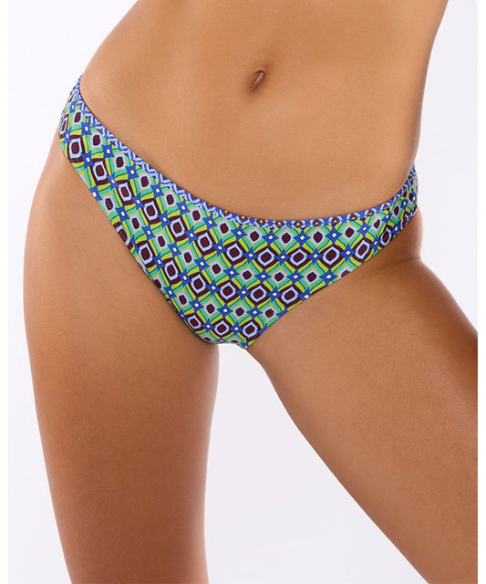 Braga de bikini media 5113280 Calis de Onades by Red Point
