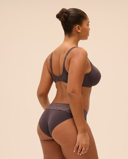 Sujetador gran capacidad con aro y sin copa CARESSE de Simone Pérèle 12A320